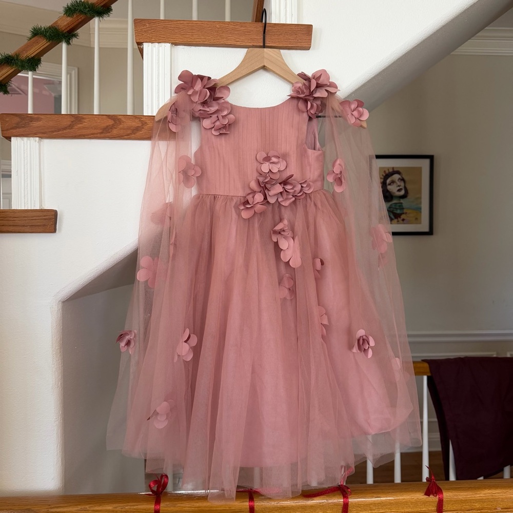 Azazie Staria
Dusty Rose Ball-Gown Ruched Tulle Dress - Picture 3 of 8